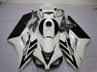 Black and White Design 2004-2005 CBR1000RR Motorcycle Fairing