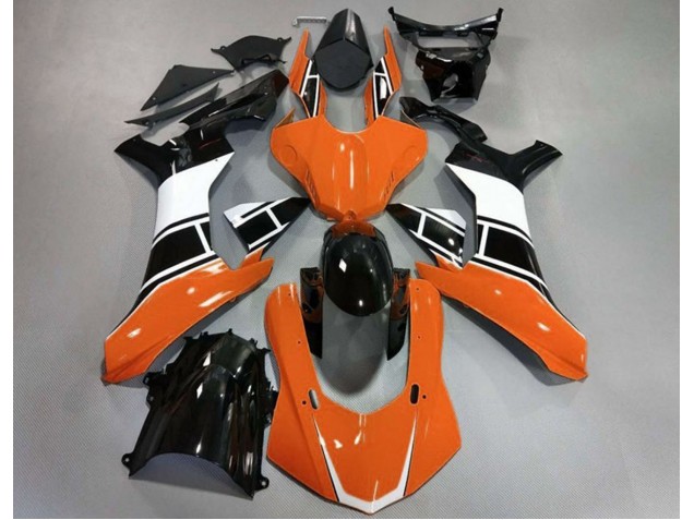 Gloss Orange White and Black 2015-2019 R1 Motorcycle Fairing Gloss Orange White and Black 2015-2019 R1 Motorcycle Fairing