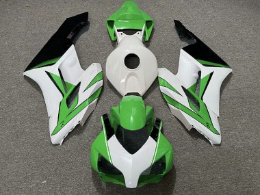 Green White and Gloss Black 2004-2005 CBR1000RR Motorcycle Fairing