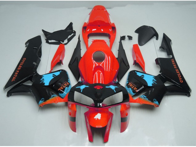 Light Blue Splatter on Red 2005-2006 CBR600RR Motorcycle Fairing Light Blue Splatter on Red 2005-2006 CBR600RR Motorcycle Fairing