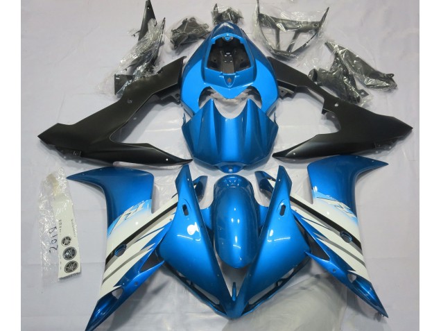 Light Blue & White 2004-2006 R1 Motorcycle Fairing Light Blue & White 2004-2006 R1 Motorcycle Fairing