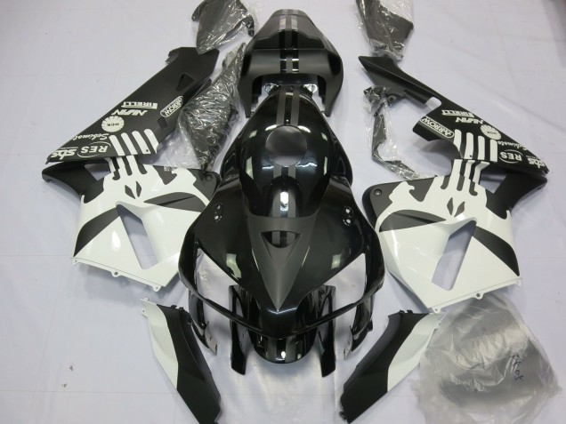 Matte Black & Puisher Logos 2005-2006 CBR600RR Motorcycle Fairing Matte Black & Puisher Logos 2005-2006 CBR600RR Motorcycle Fairing