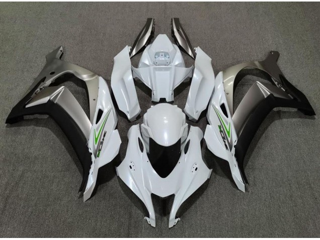 Pearl White and Silver 2016-2019 ZX10R Motorcycle Fairing Pearl White and Silver 2016-2019 ZX10R Motorcycle Fairing