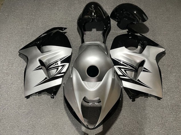 Silver and Black 1997-2007 GSXR 1300 Hayabusa Motorcycle Fairing Silver and Black 1997-2007 GSXR 1300 Hayabusa Motorcycle Fairing