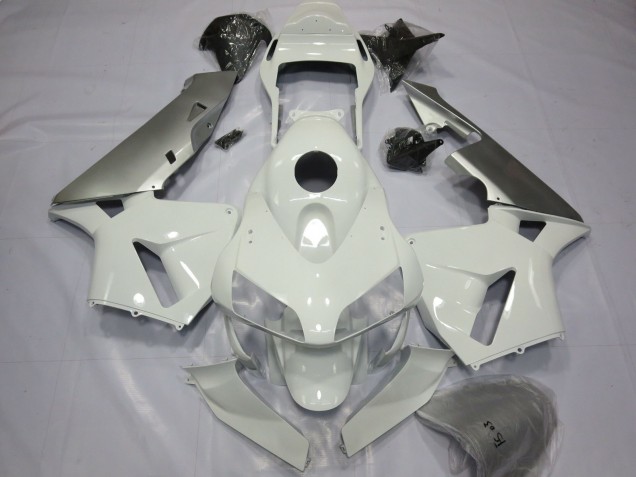 Silver and White 2003-2004 CBR600RR Motorcycle Fairing Silver and White 2003-2004 CBR600RR Motorcycle Fairing