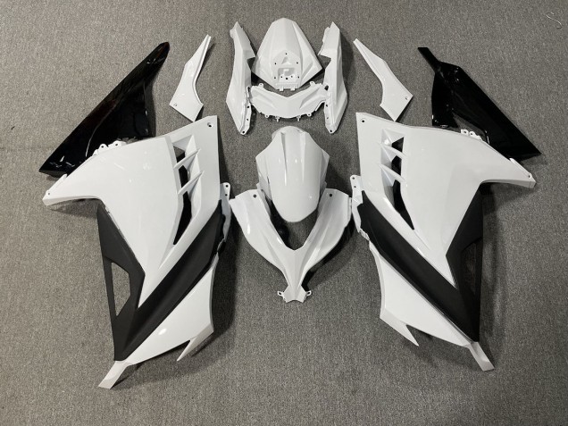 White and Black Sharp Gloss 2013-2018 Ninja 300 Motorcycle Fairing White and Black Sharp Gloss 2013-2018 Ninja 300 Motorcycle Fairing