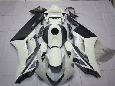 White and Silver 2004-2005 CBR1000RR Motorcycle Fairing